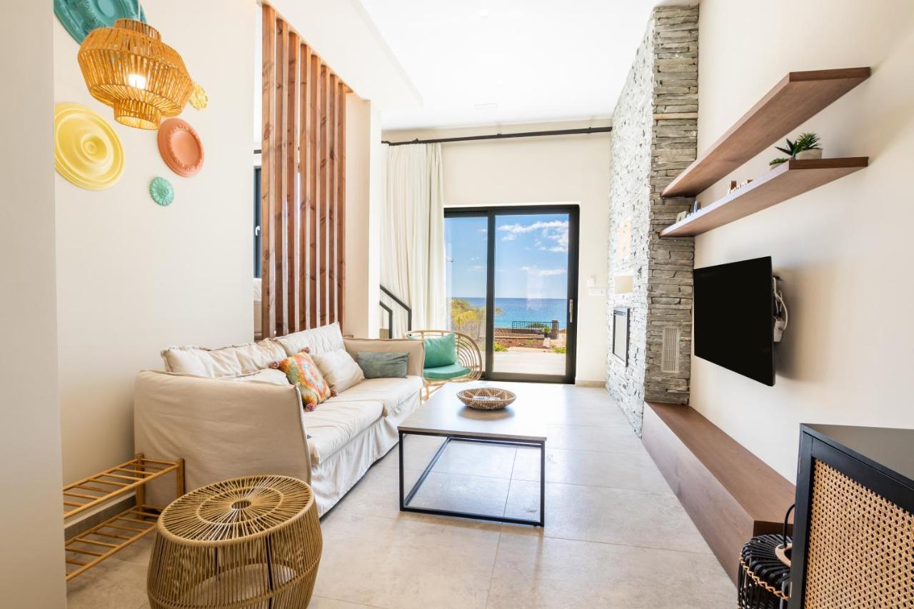 Euphoria Suites Lakki  Exterior photo