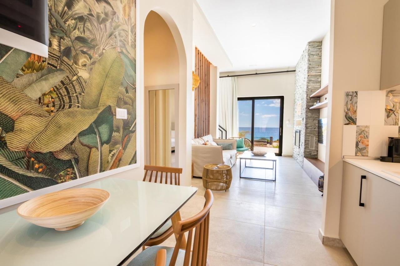 Euphoria Suites Lakki  Exterior photo